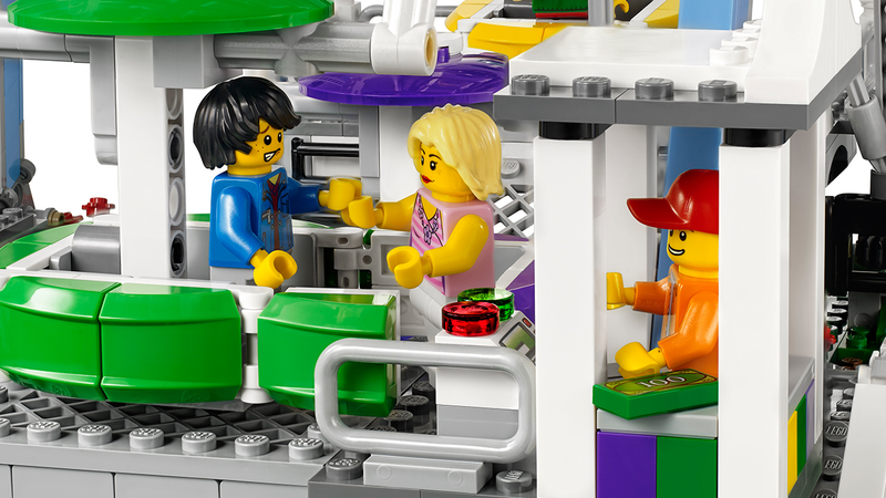 Illustration for article titled Lego's new Ferris Wheel will make you nostalgic for a carnival